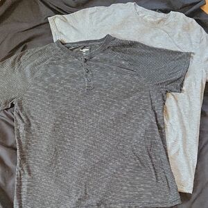 Goodfellow & Co Black and Gray Short Sleeve Tees